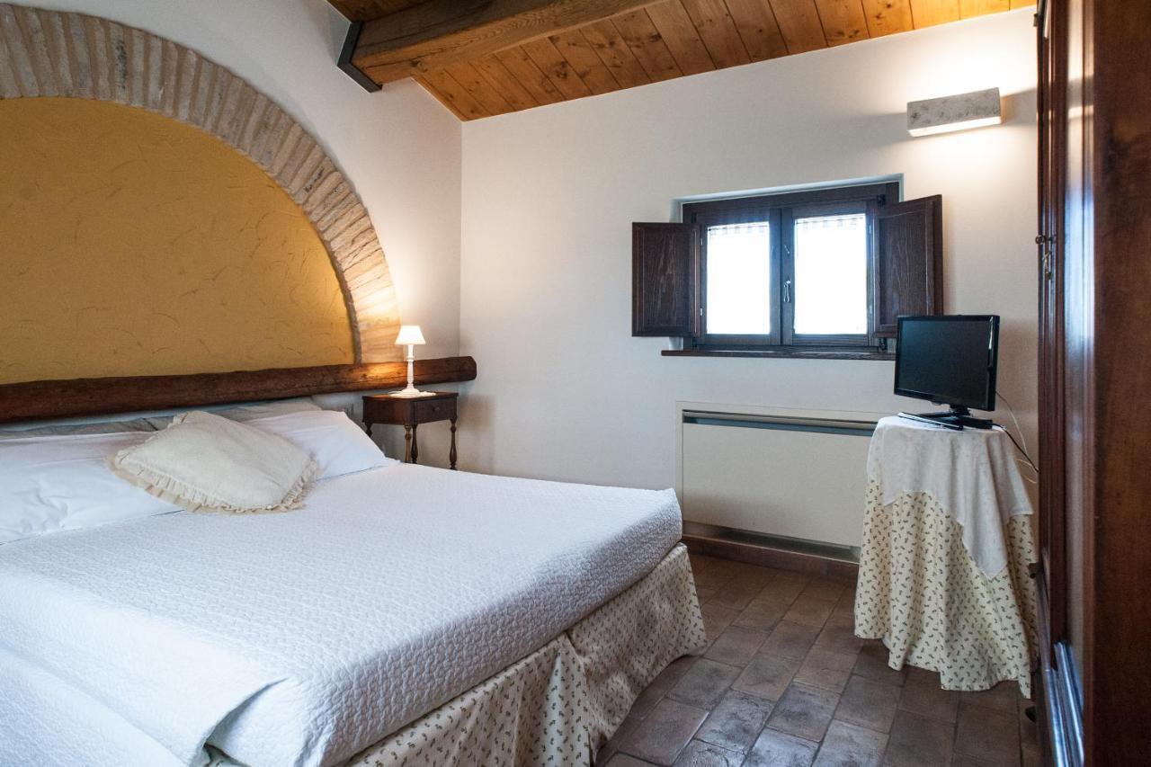 Villa Coralia Agriturismo Озимо Экстерьер фото